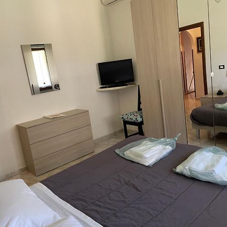 Appartamento A Marina Di San Nicola Roma Palo  ภายนอก รูปภาพ