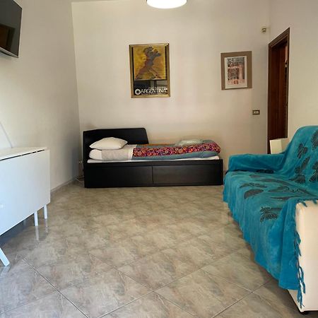 Appartamento A Marina Di San Nicola Roma Palo  ภายนอก รูปภาพ